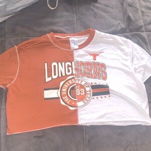 Longhorns Woman Crop Two-Tone T-Shirt (university of Texas)